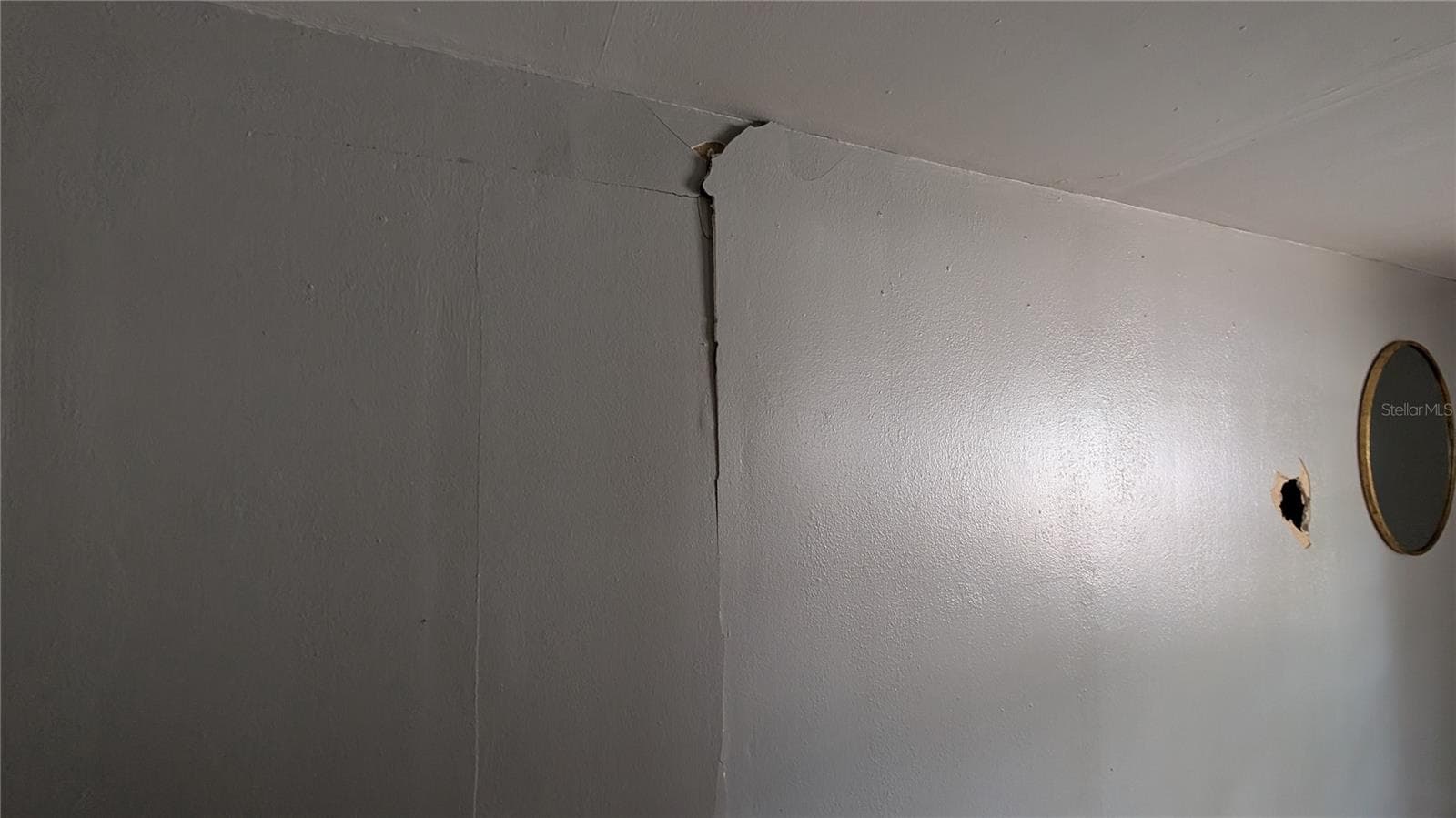 Duplex at 2801 W CLEVELAND ST, TAMPA, photo 8 of 68