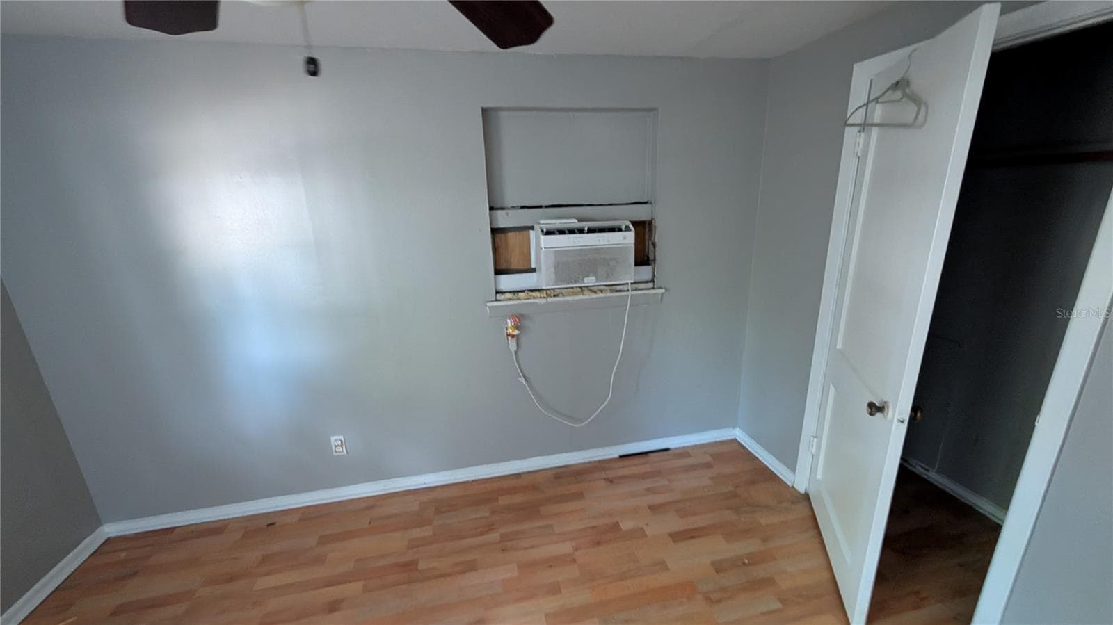 Duplex at 2801 W CLEVELAND ST, TAMPA, photo 13 of 68