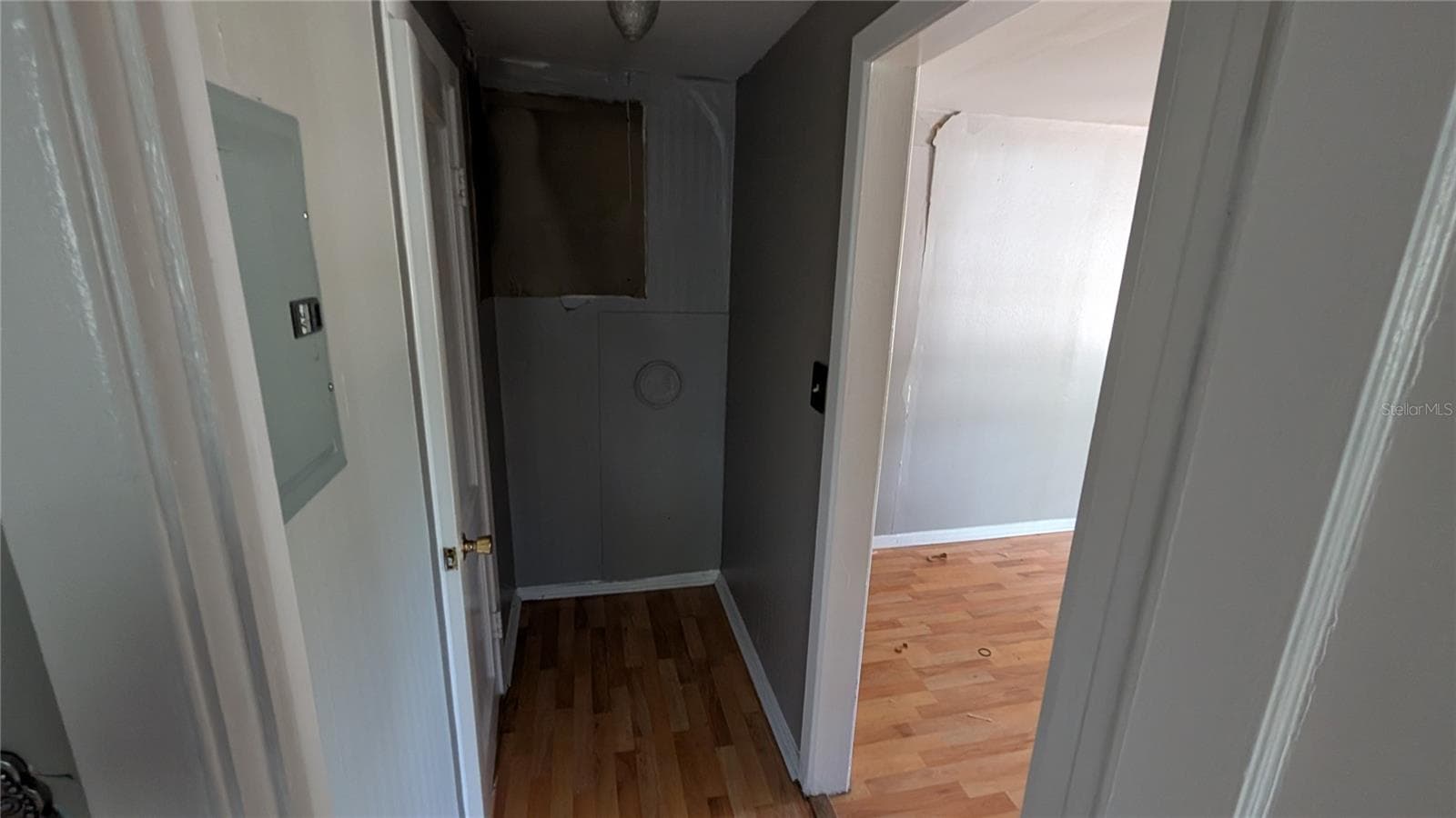 Duplex at 2801 W CLEVELAND ST, TAMPA, photo 16 of 68
