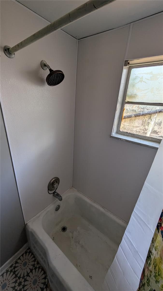 Duplex at 2801 W CLEVELAND ST, TAMPA, photo 21 of 68