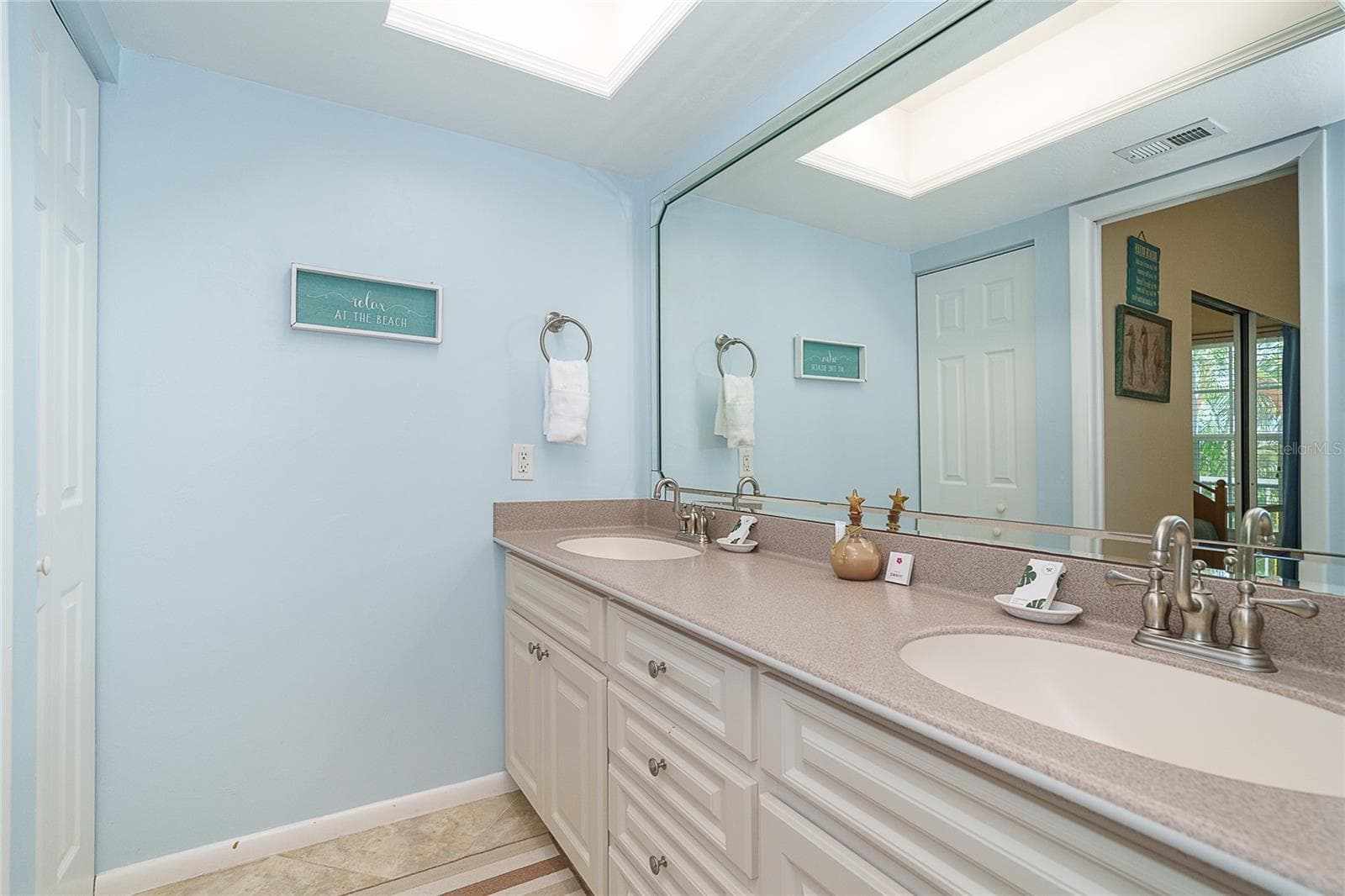 Condominium at 7438 PALM ISLAND DR #3712, PLACIDA, photo 29 of 43