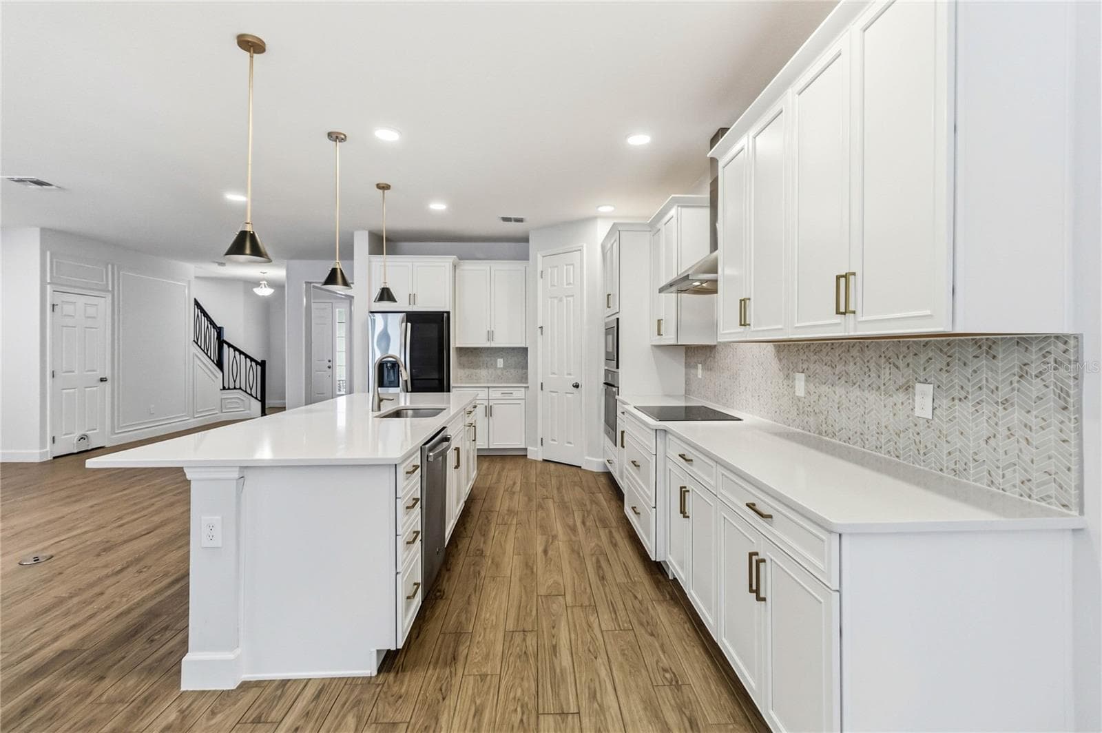 Single Family Residence at 2510 CEDAR SHAKE CT, OVIEDO, photo 11 of 45
