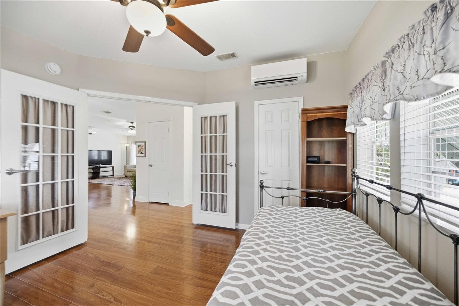 Manufactured Home at 18 EMDEN CIR, PUNTA GORDA, photo 28 of 58