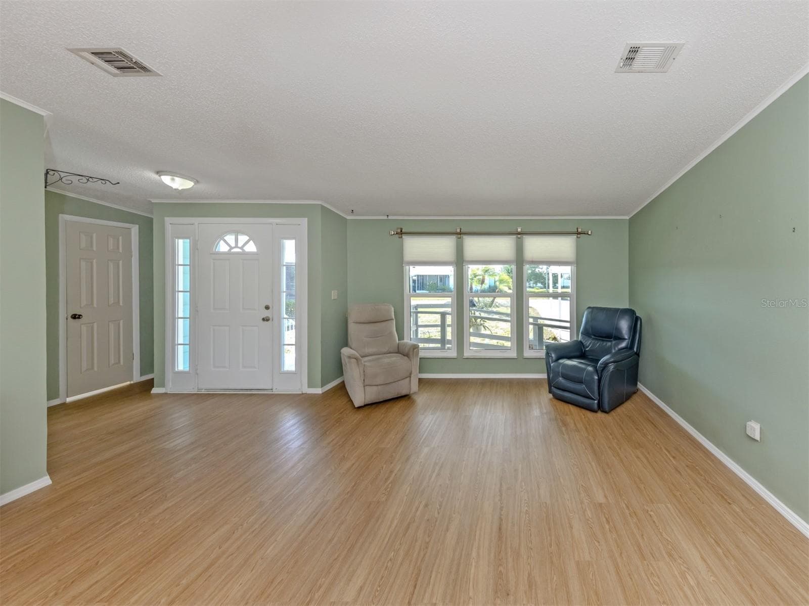 Living area - 592 PORTSIDE DR, NORTH PORT