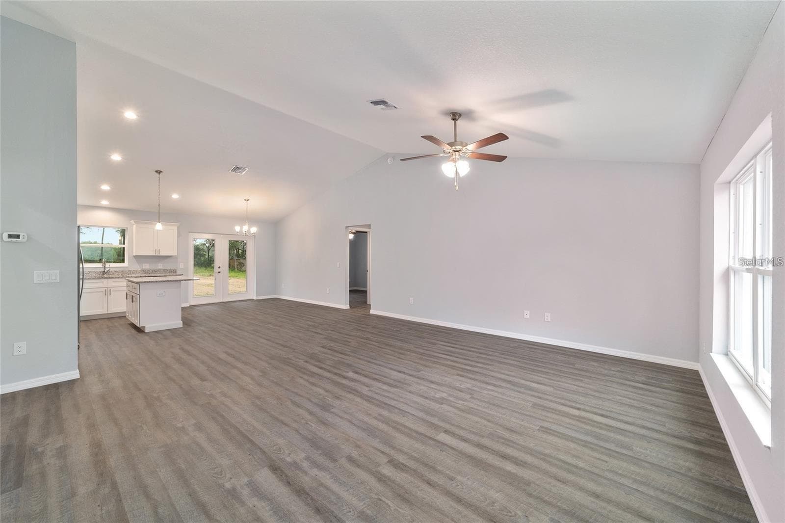 Single Family Residence at 7729 SW 146 LN, OCALA, photo 3 of 19