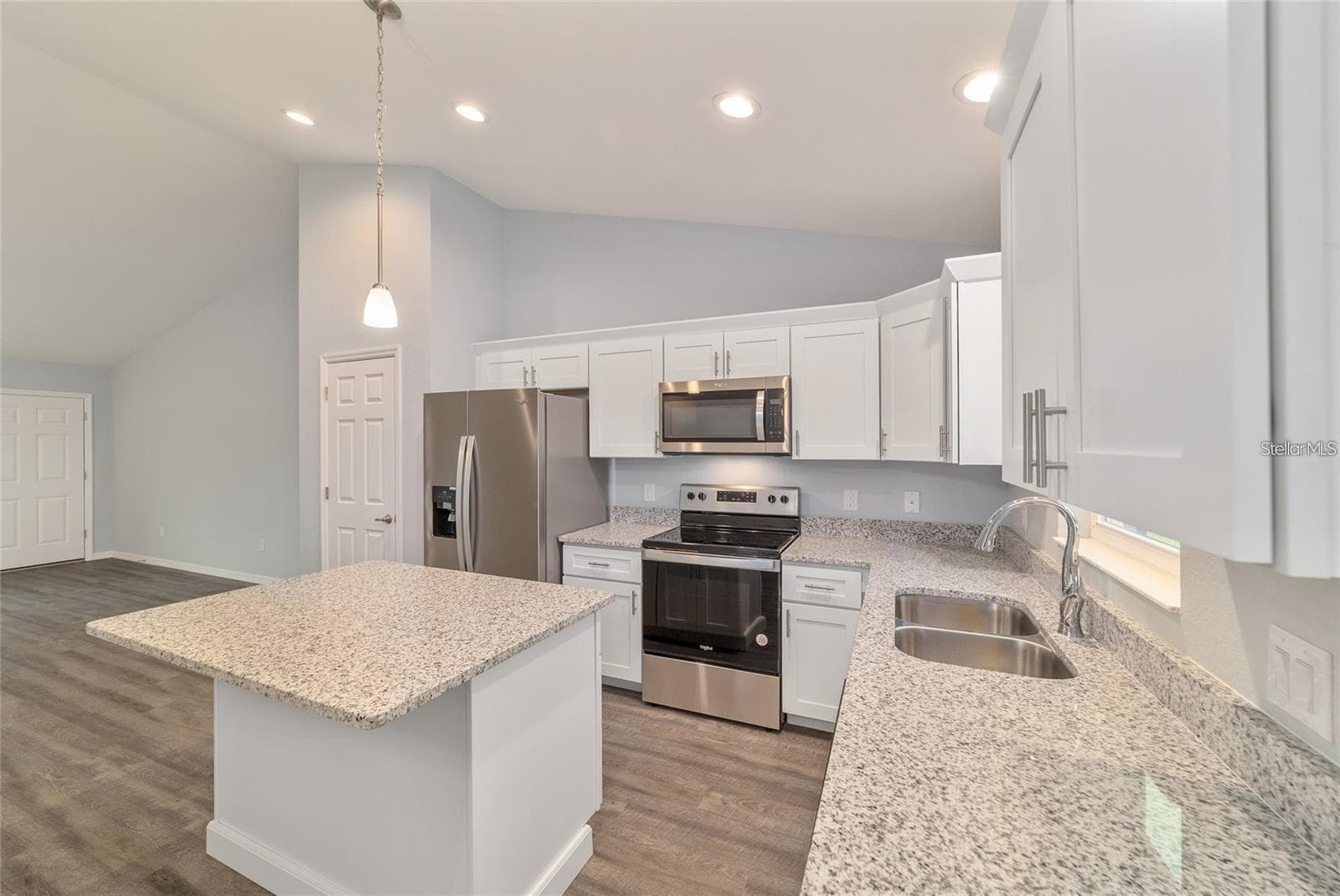 Single Family Residence at 7729 SW 146 LN, OCALA, photo 7 of 19