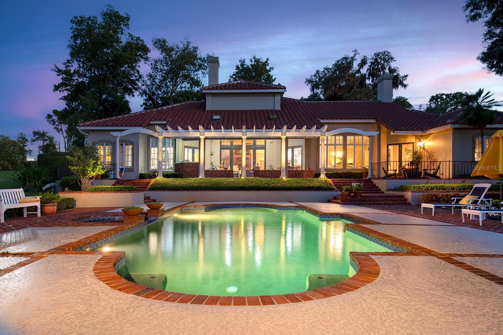 Why not go for a romantic moonlight swim? - 1351 N CLASSIC CT, LONGWOOD