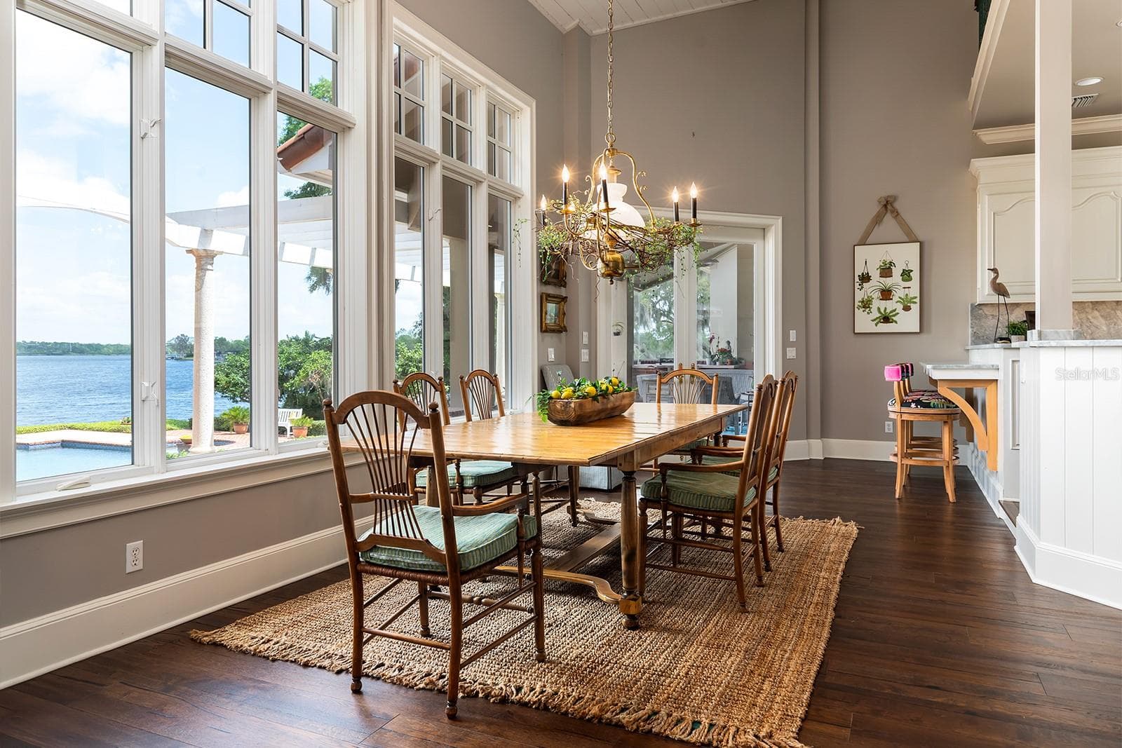 CUSTOM-BUILT with HIGH-QUALITY finishes and fixtures, molding and windows that enhance the architectural elegance. - 1351 N CLASSIC CT, LONGWOOD