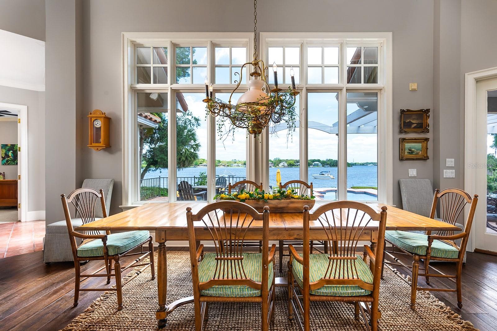 SUN DRENCHED lighting pours in as it illuminates this custom home. - 1351 N CLASSIC CT, LONGWOOD