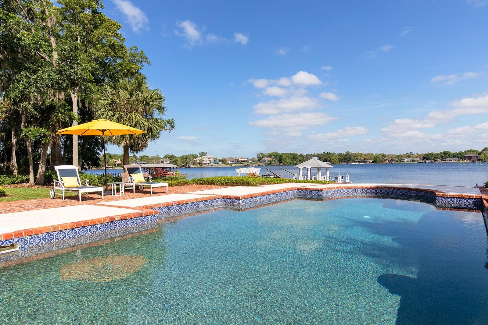 5-star resort style living right in the heart of central florida. - 1351 N CLASSIC CT, LONGWOOD