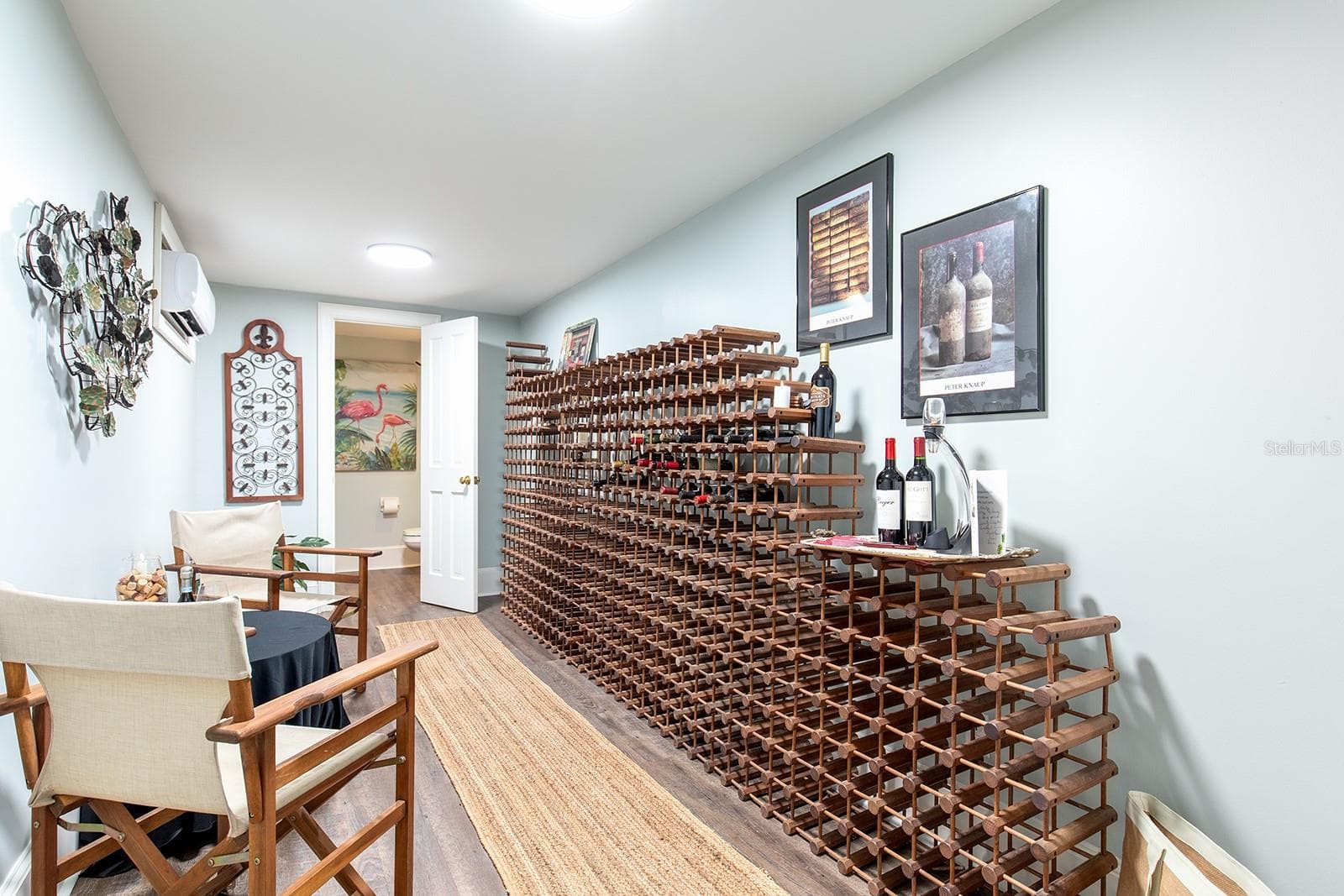 BONUS room can be used for many options. - 1351 N CLASSIC CT, LONGWOOD