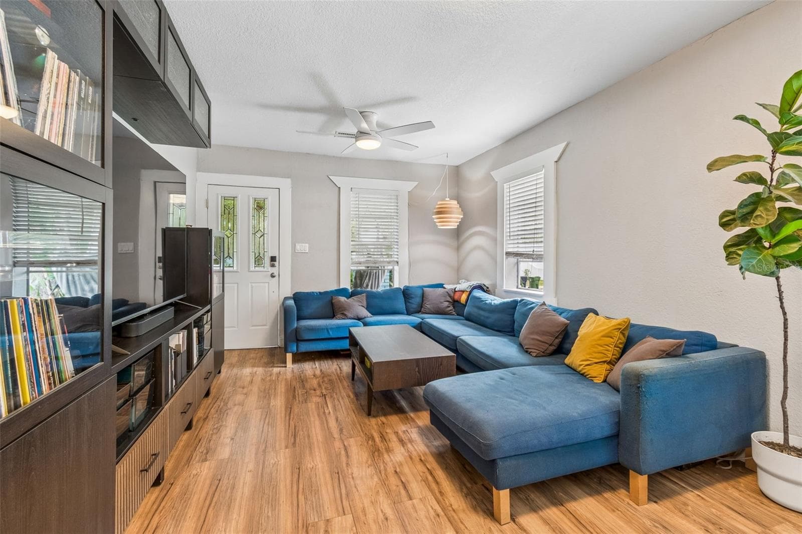 Single Family Residence at 1220 E EMMA ST, TAMPA, photo 5 of 44