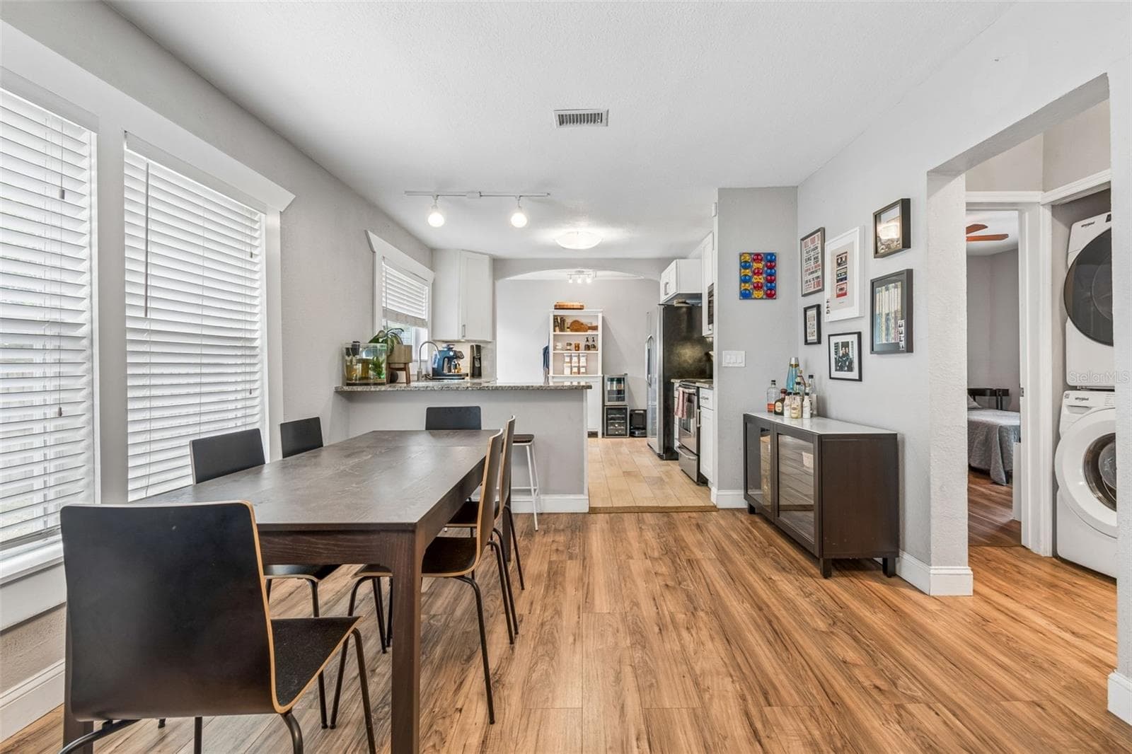 Single Family Residence at 1220 E EMMA ST, TAMPA, photo 6 of 44