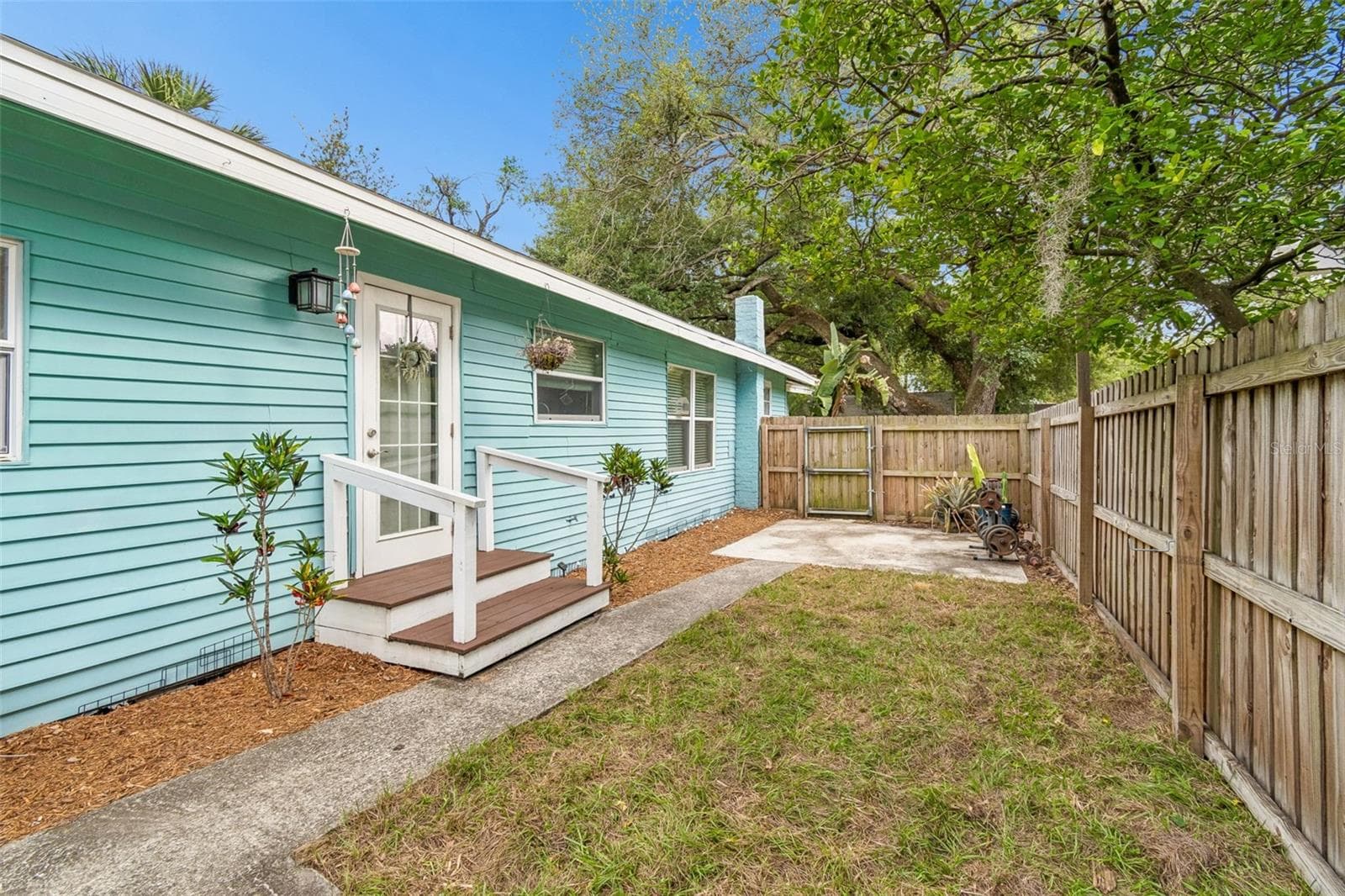 Single Family Residence at 1220 E EMMA ST, TAMPA, photo 25 of 44