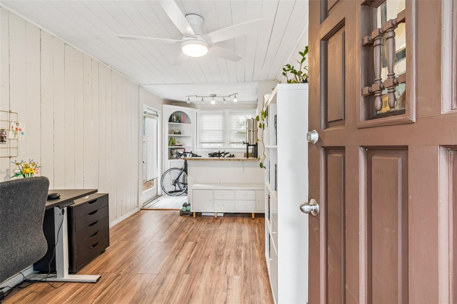 Guest House - 1220 E EMMA ST, TAMPA