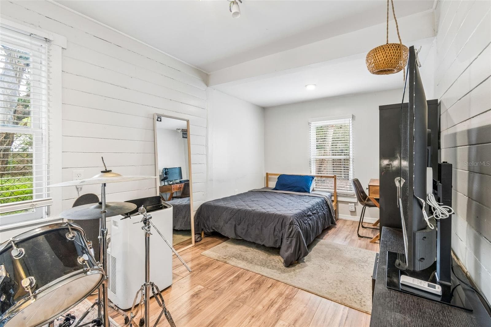 Guest House - 1220 E EMMA ST, TAMPA