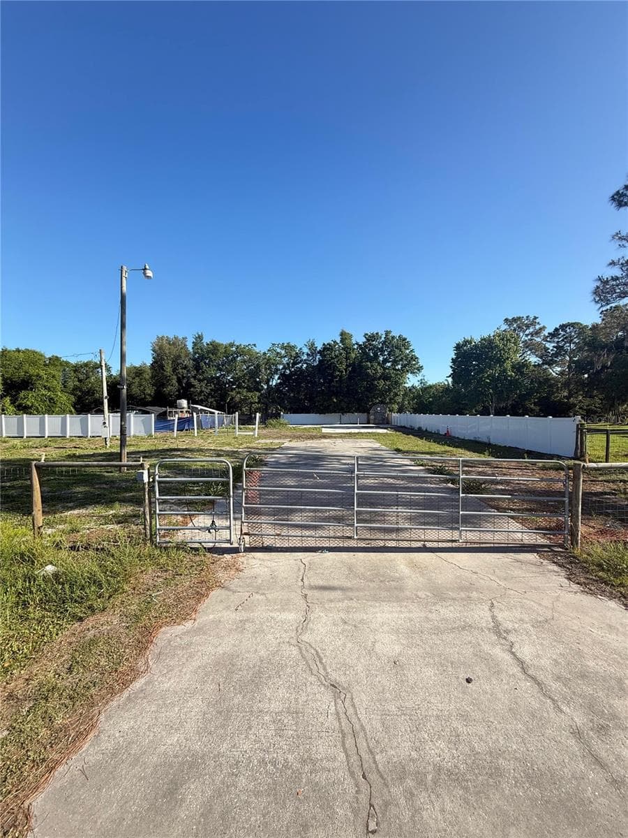 Land at 19651 CAUSEWAY BLVD, LAND O LAKES, photo 4 of 10