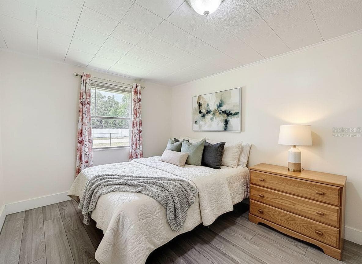 Virtually staged 2nd bedroom - 544 MERCURY AVE, ORLANDO