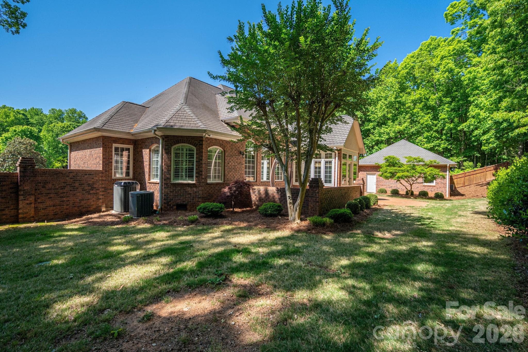 Single Family Residence at 110 Elizabeth Court, Mount Holly, photo 11 of 47