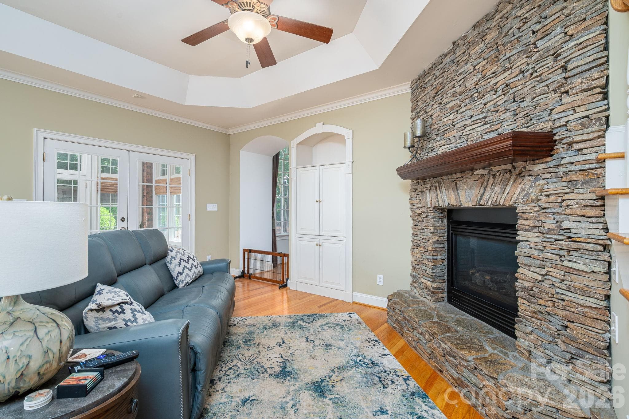 Family Room - 110 Elizabeth Court, Mount Holly