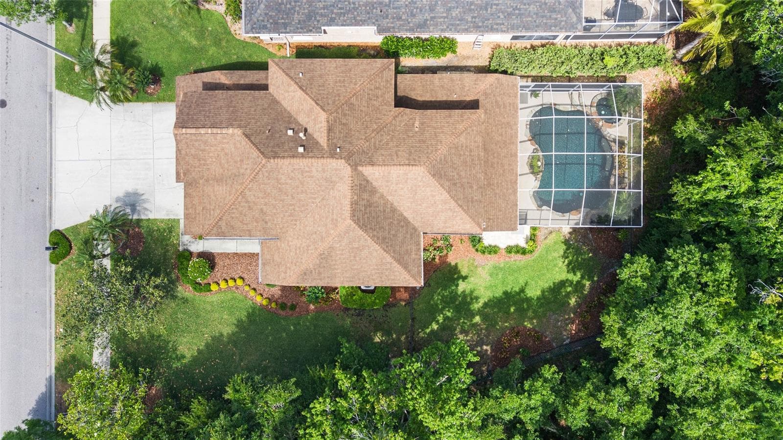 Single Family Residence at 9642 GRETNA GREEN DR, TAMPA, photo 48 of 53