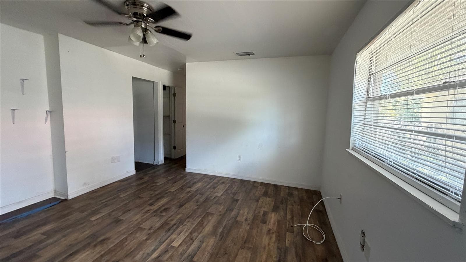 Single Family Residence at 517 HARRIS ST, SEBRING, photo 9 of 20