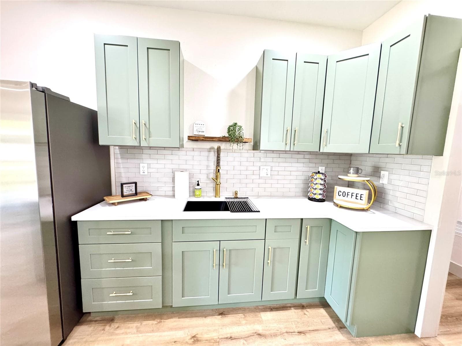 Unit 1 kitchen - 1306 NW 8TH ST #1 & 2, OCALA