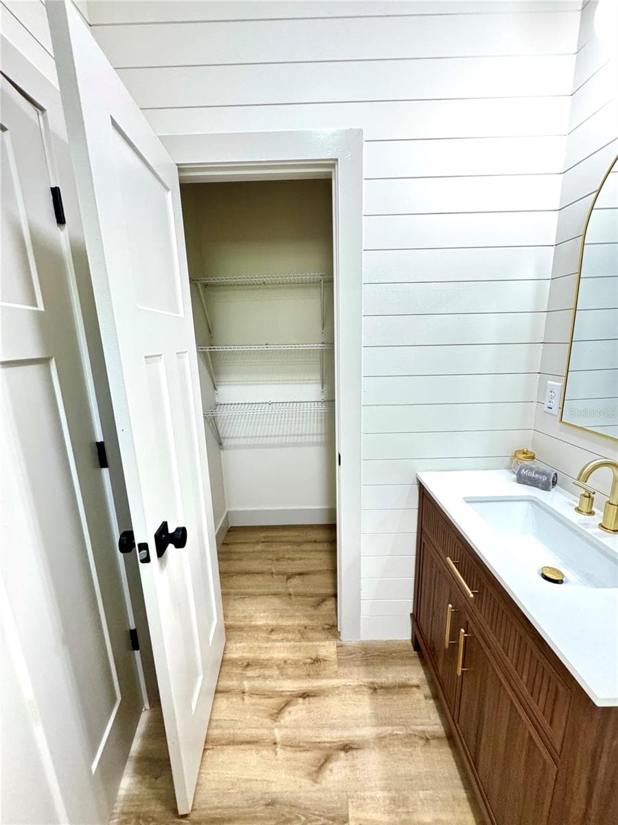 Unit 1 Primary bathroom - 1306 NW 8TH ST #1 & 2, OCALA