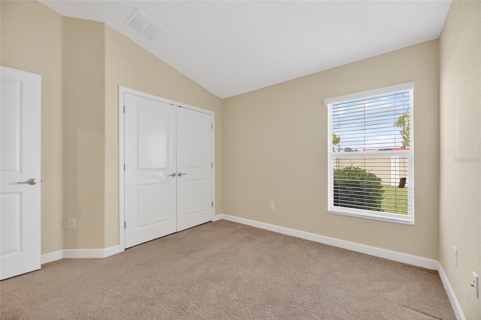Single Family Residence at 13168 GREEN VIOLET DR, RIVERVIEW, photo 43 of 74