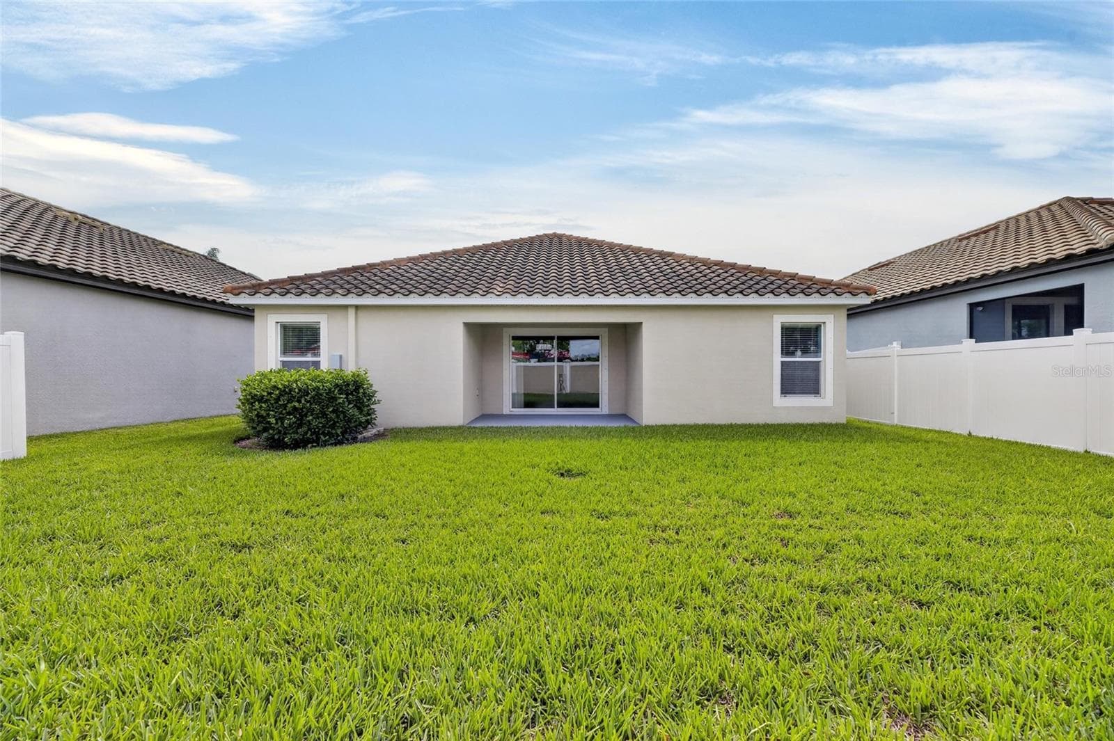 Single Family Residence at 13168 GREEN VIOLET DR, RIVERVIEW, photo 69 of 74