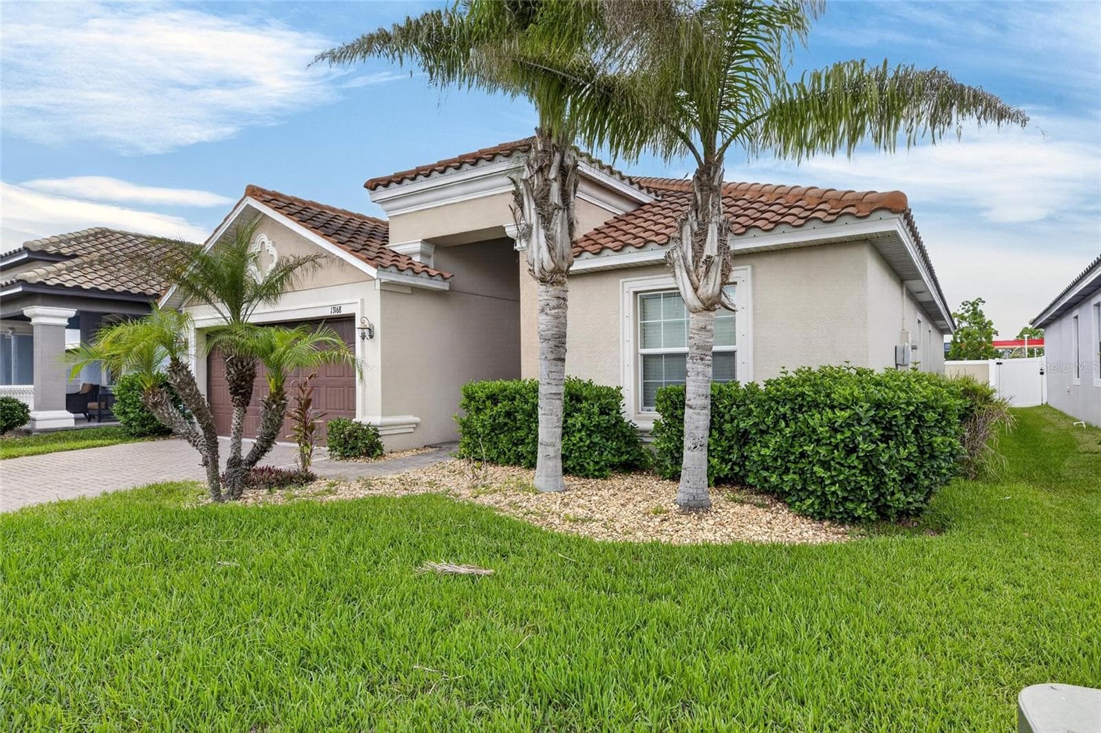 Single Family Residence at 13168 GREEN VIOLET DR, RIVERVIEW, photo 3 of 74