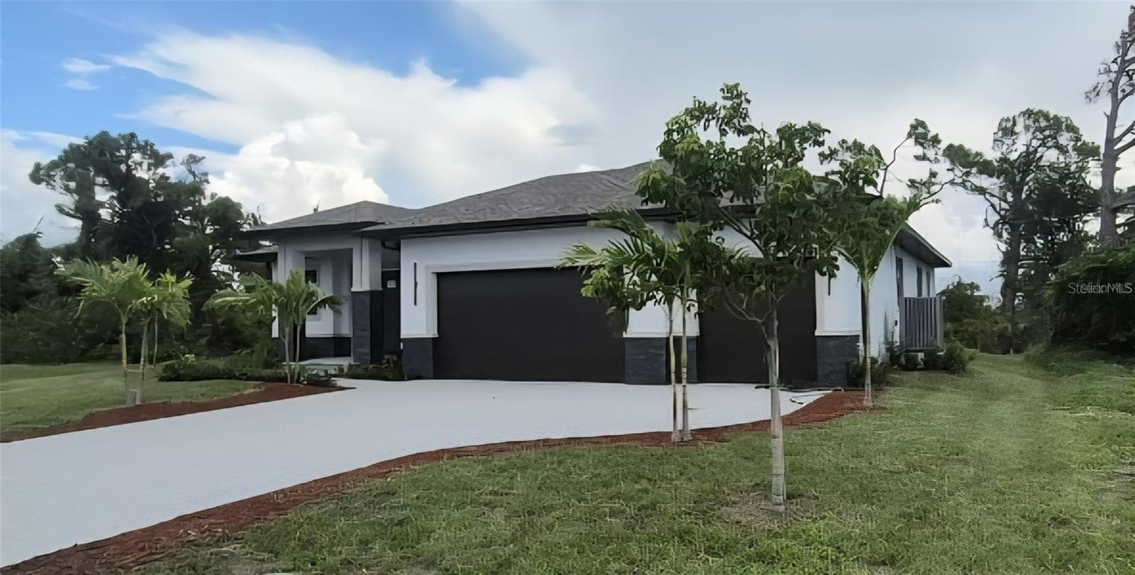 Single Family Residence at 47 BRIG CIR E, PLACIDA, photo 12 of 58