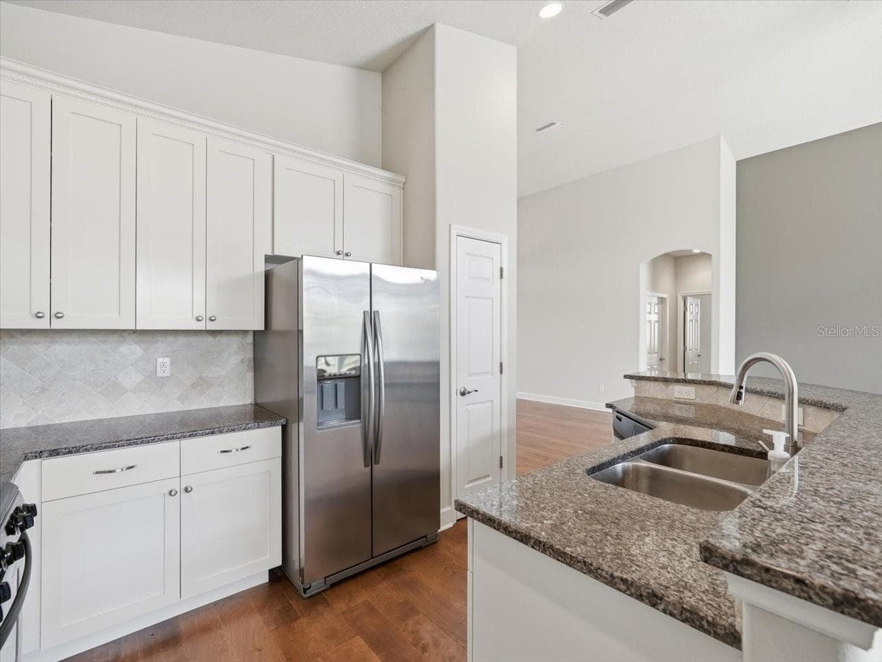 Single Family Residence at 2514 SUMMERDALE CT, CLEARWATER, photo 17 of 65