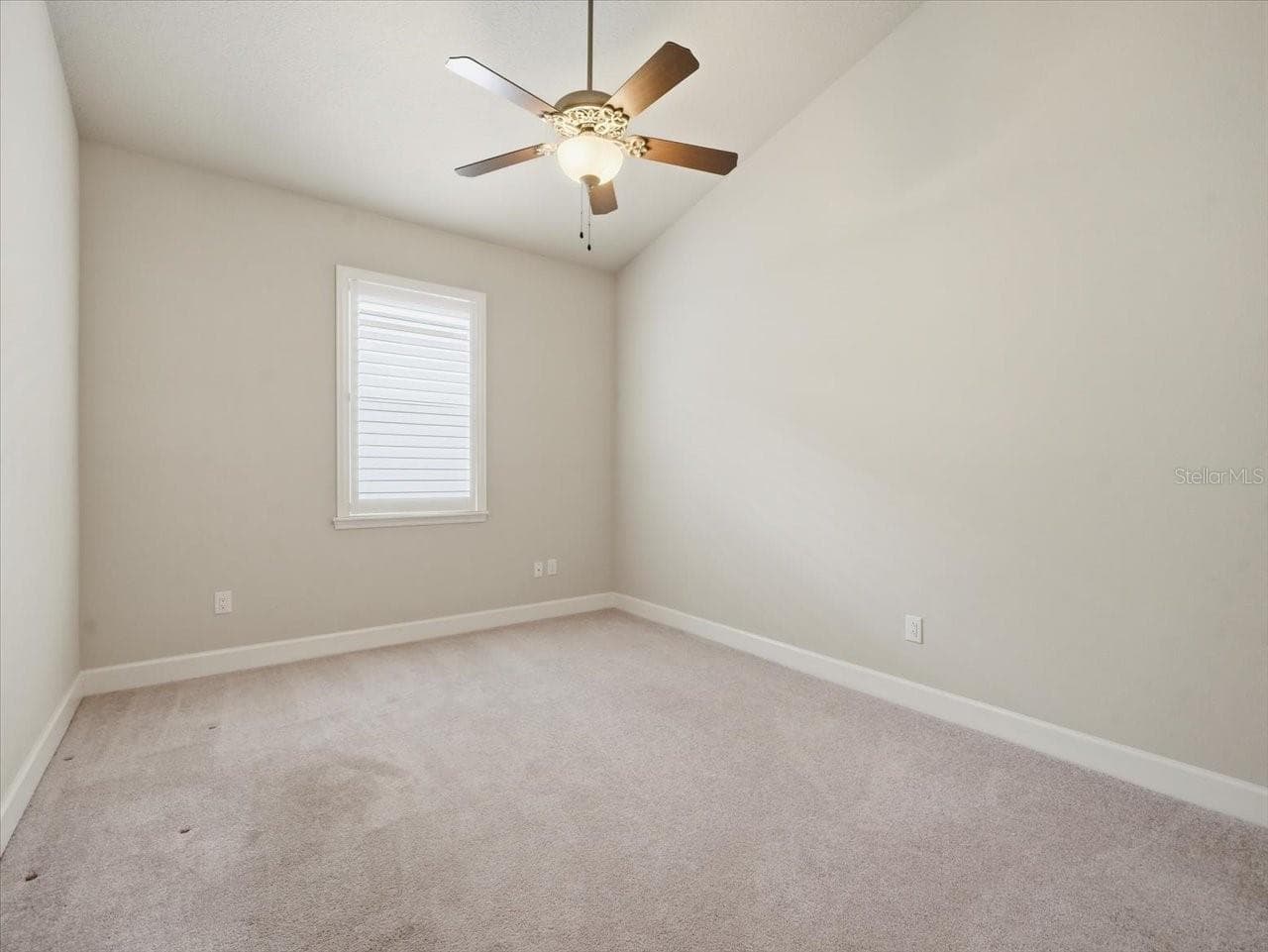 Single Family Residence at 2514 SUMMERDALE CT, CLEARWATER, photo 37 of 65