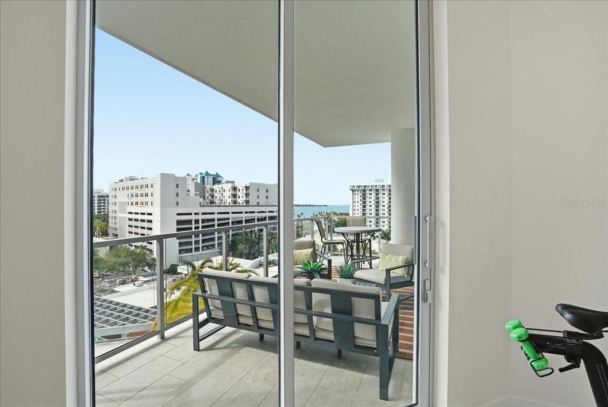 Condominium at 111 S PINEAPPLE AVE #714, SARASOTA, photo 31 of 95