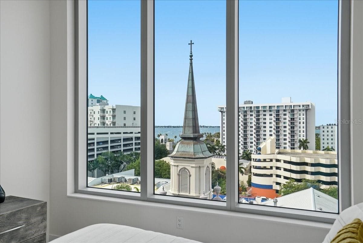 Condominium at 111 S PINEAPPLE AVE #714, SARASOTA, photo 40 of 95
