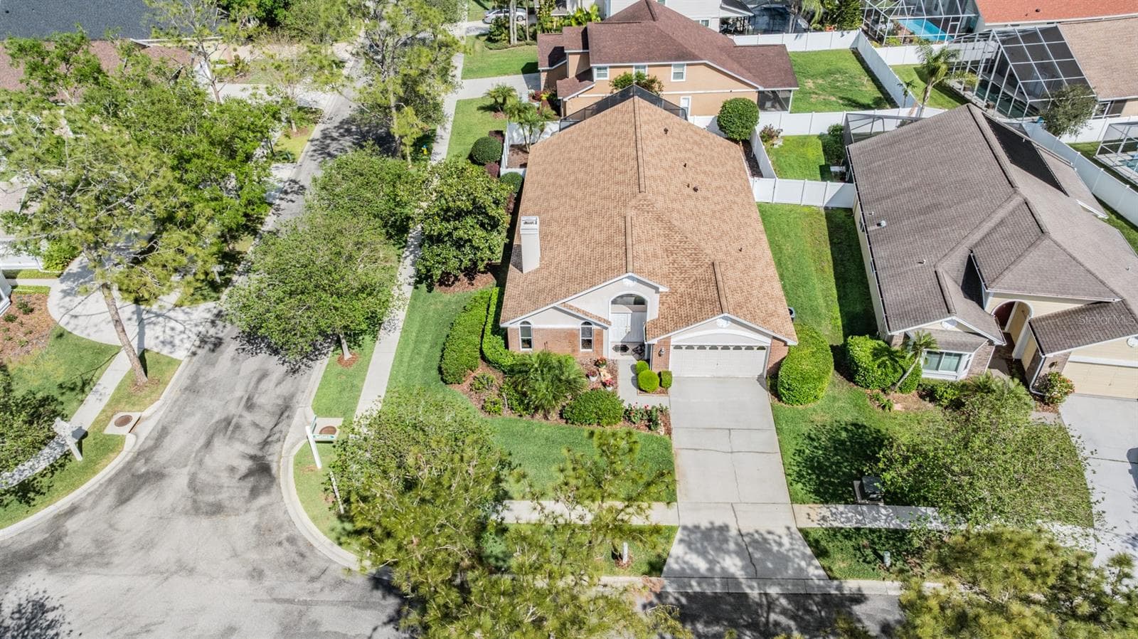 Single Family Residence at 9008 QUAIL CREEK DR, TAMPA, photo 41 of 49