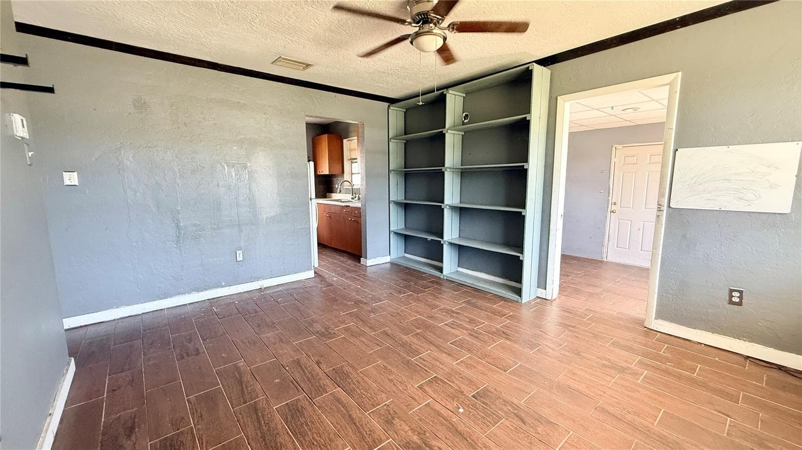 living room - 4448 CHICOPA ST, NORTH PORT