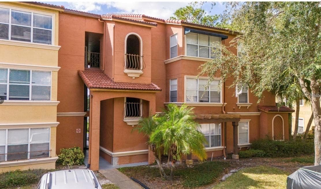 5160 CONROY RD #14