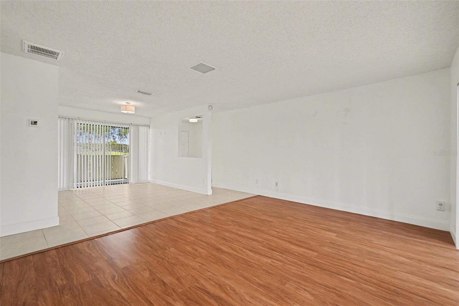 Villa at 10 LESLEY LN, OLDSMAR, photo 14 of 45