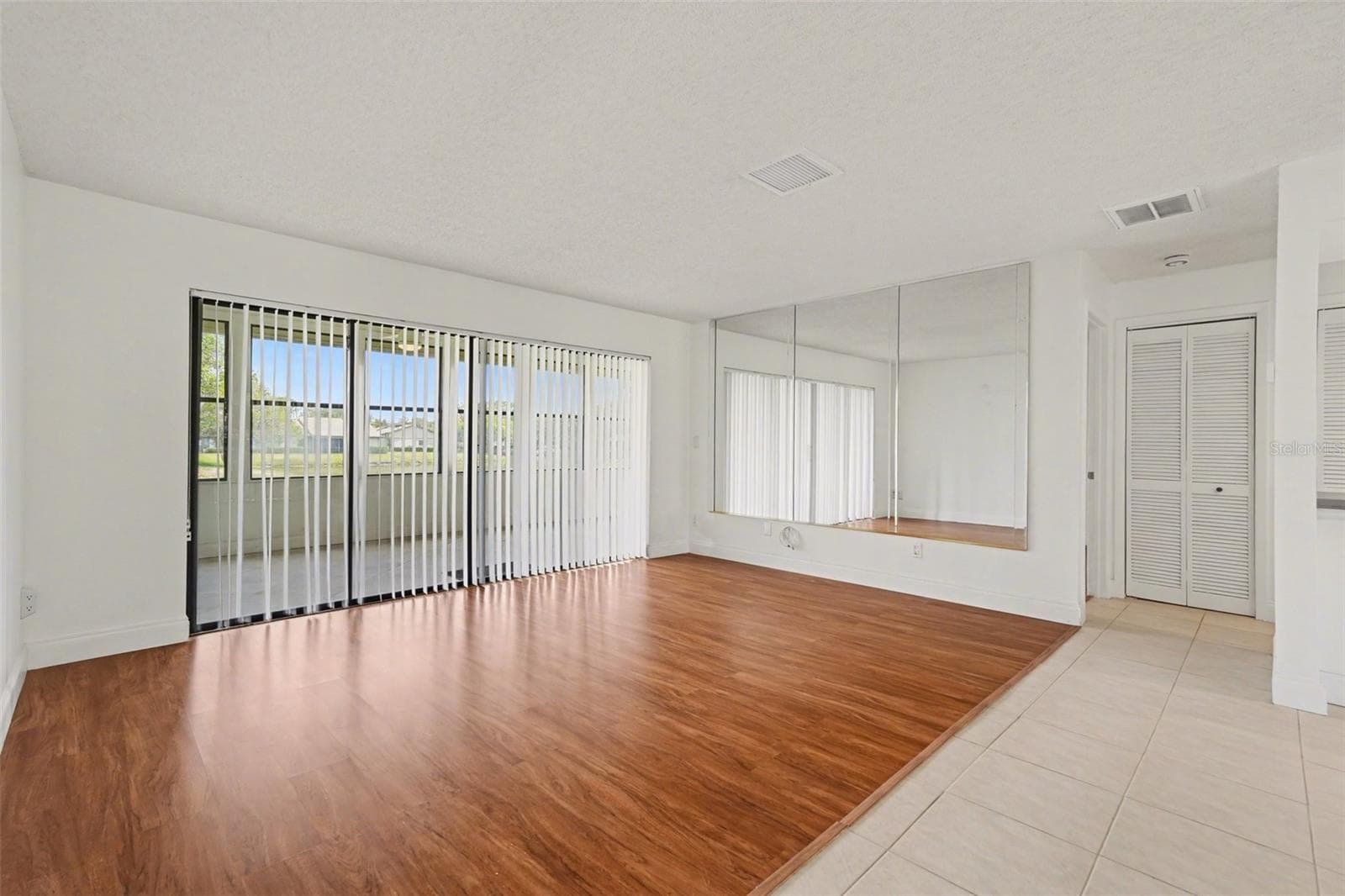 Villa at 10 LESLEY LN, OLDSMAR, photo 16 of 45