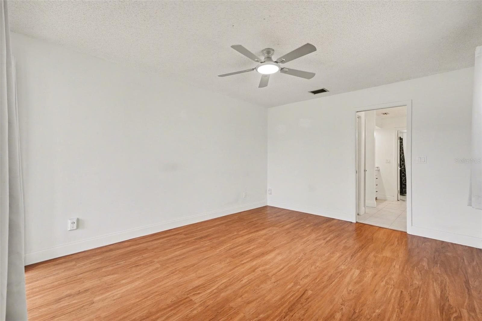 Villa at 10 LESLEY LN, OLDSMAR, photo 28 of 45