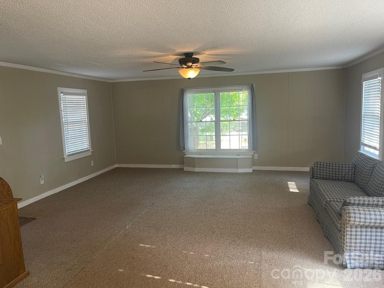 Family Room - 119 Pine Street, Badin