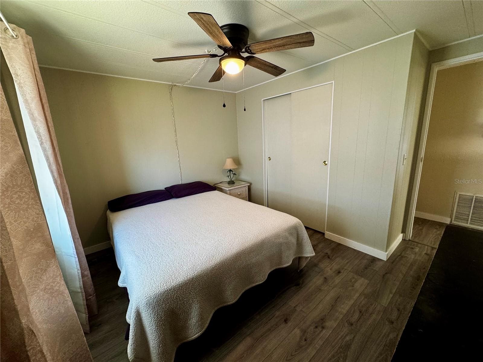 Guest bedroom - 5619 BAYSHORE RD #120, PALMETTO