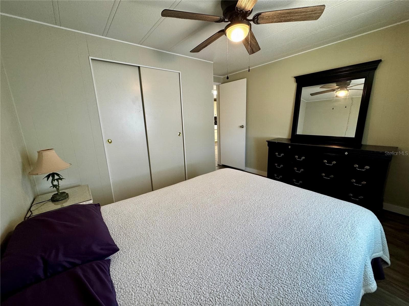Guest bedroom - 5619 BAYSHORE RD #120, PALMETTO