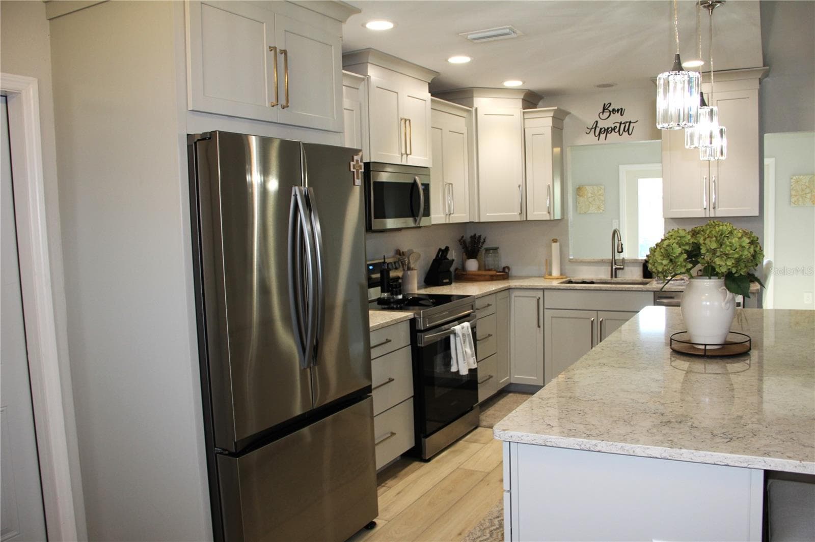 Single Family Residence at 2824 SHANNON DR, PUNTA GORDA, photo 11 of 80