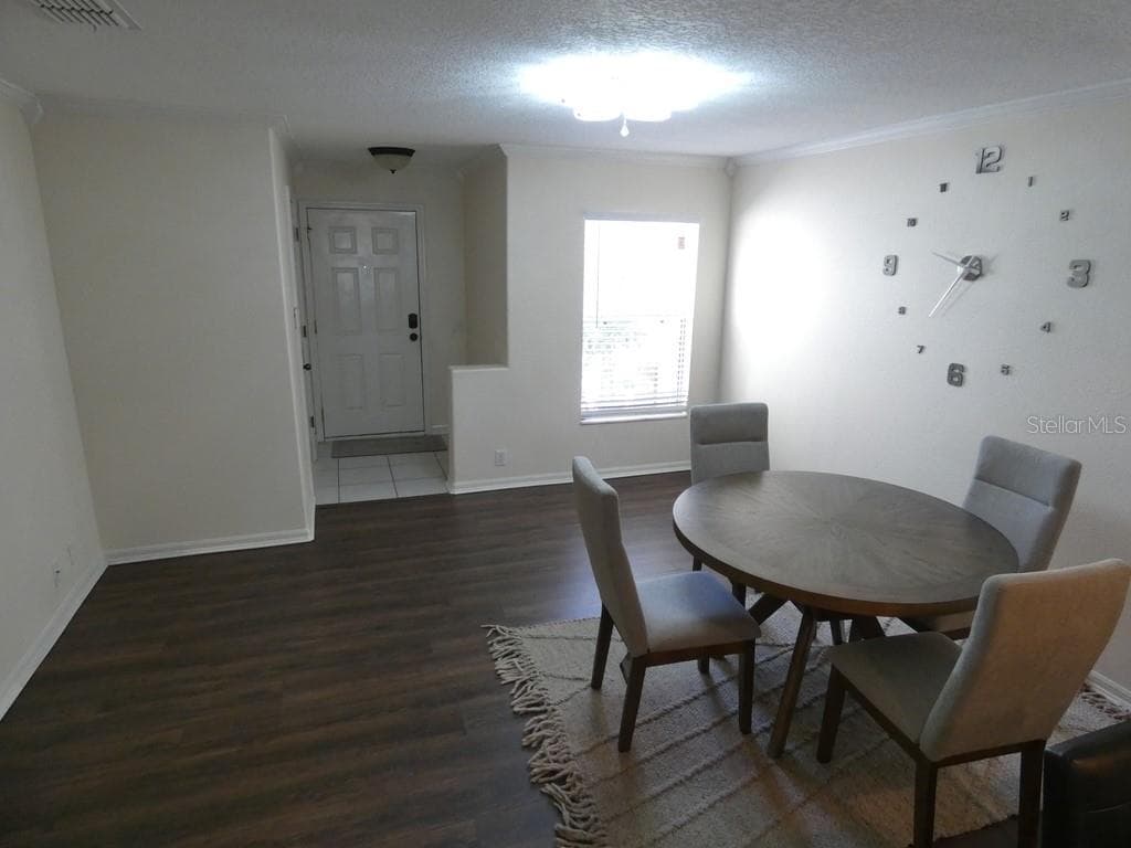 Townhouse at 2554 SEA WIND WAY, CLEARWATER, photo 3 of 23