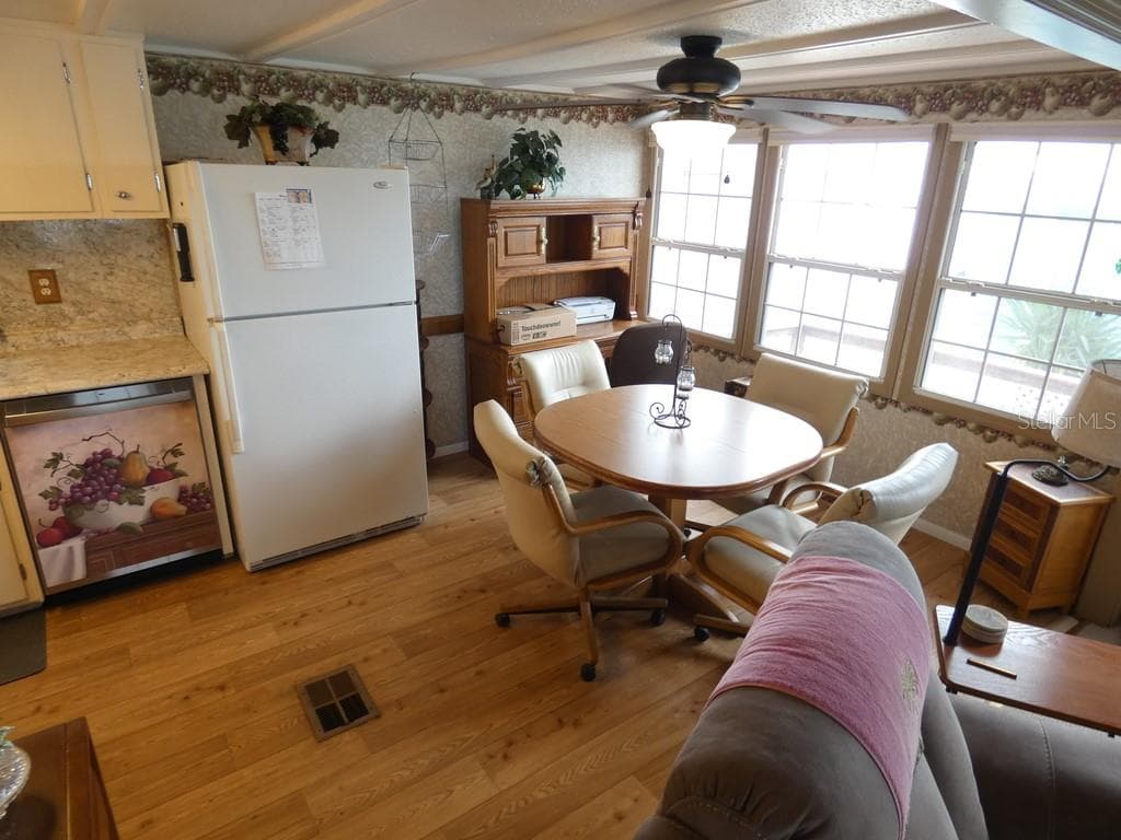 Mobile Home at 12674 SEMINOLE BLVD #S8, LARGO, photo 5 of 44