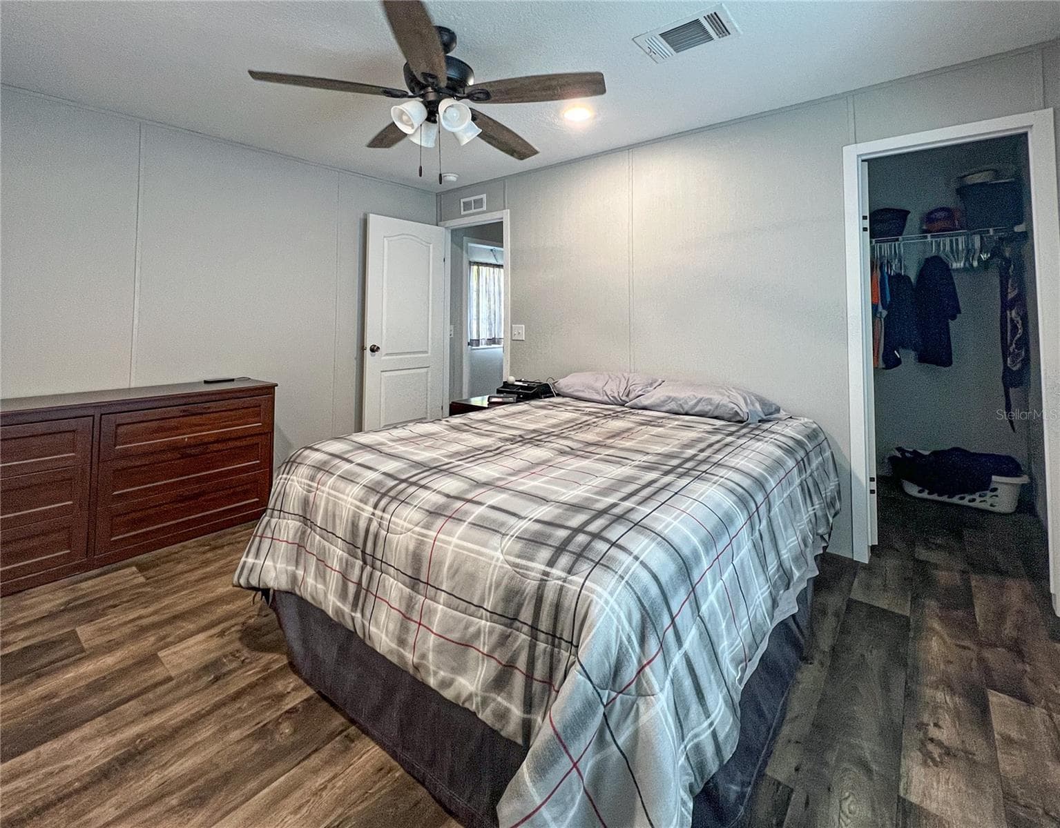 Manufactured Home at 12203 LANTANA AVE, NEW PORT RICHEY, photo 10 of 35