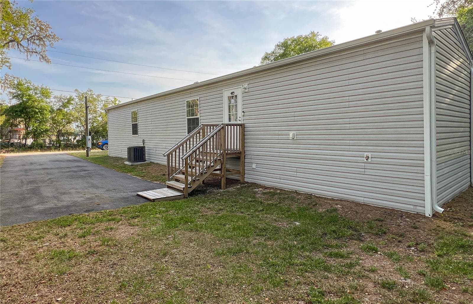 Manufactured Home at 12203 LANTANA AVE, NEW PORT RICHEY, photo 30 of 35